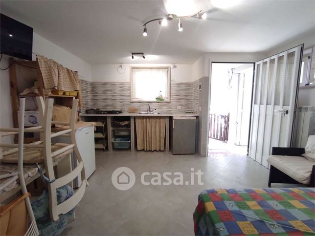 Appartamento in residenziale in Via delle Azalee