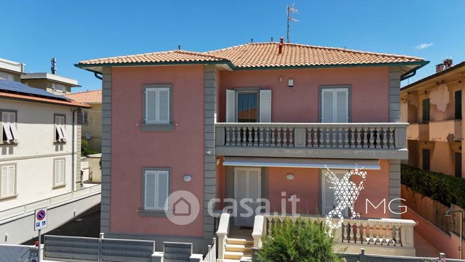 Appartamento in residenziale in Via Vincenzo Bellini