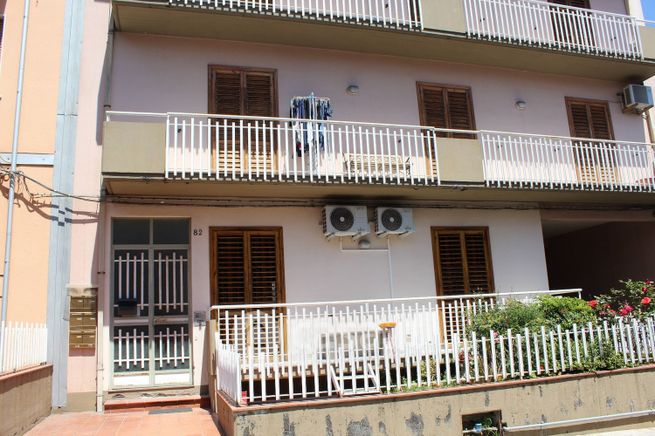 Appartamento in residenziale in Via Lavina 80