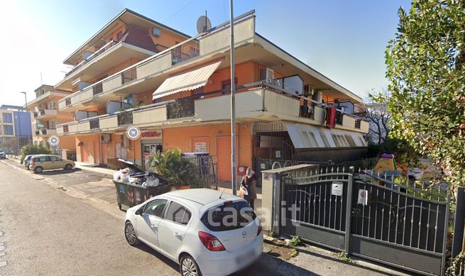 Appartamento in residenziale in Via U. Foscolo 30