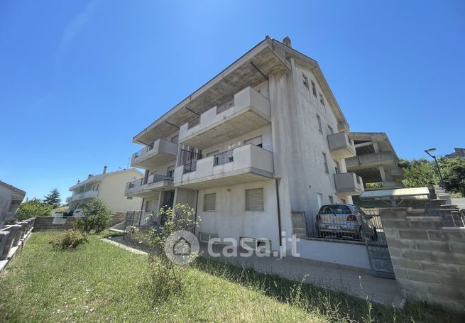Appartamento in residenziale in Via Marzoli 17