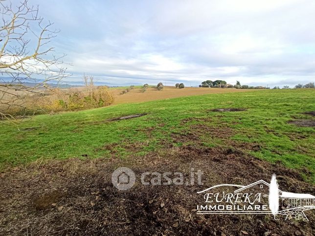 Terreno edificabile in residenziale in Via Bassa