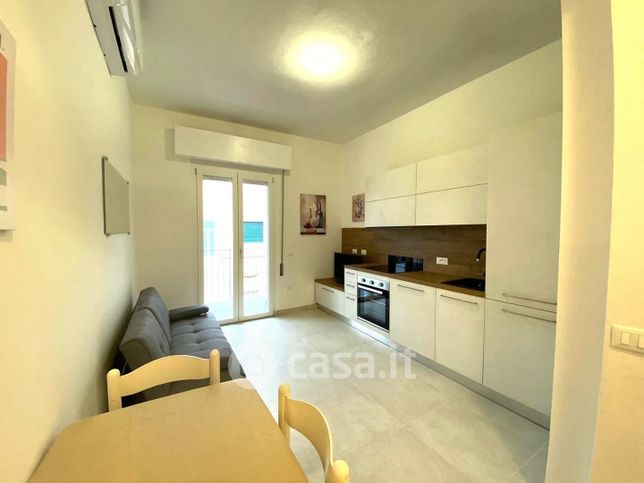 Appartamento in residenziale in Via Casamicciola 68