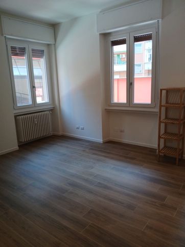 Ufficio in commerciale in Via Privata degli Orombelli 11