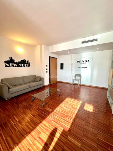 Appartamento in residenziale in Via Olgettina 65