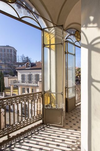 Appartamento in residenziale in Via al Castello 30