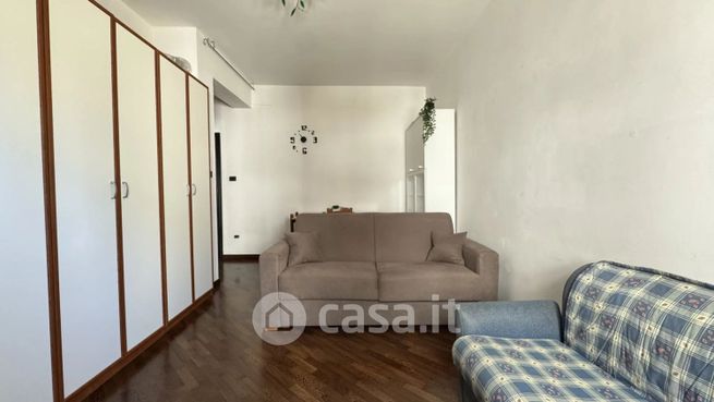 Appartamento in residenziale in Via Benito Falvo 41