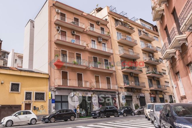 Appartamento in residenziale in Via Vincenzo Giuffrida 103