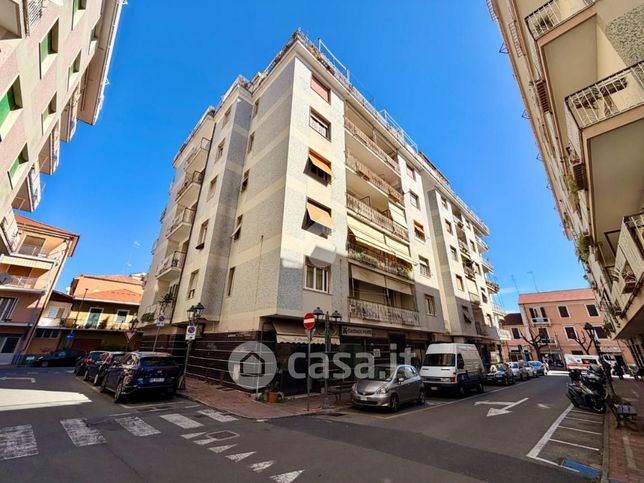 Appartamento in residenziale in Via Esperanto 12