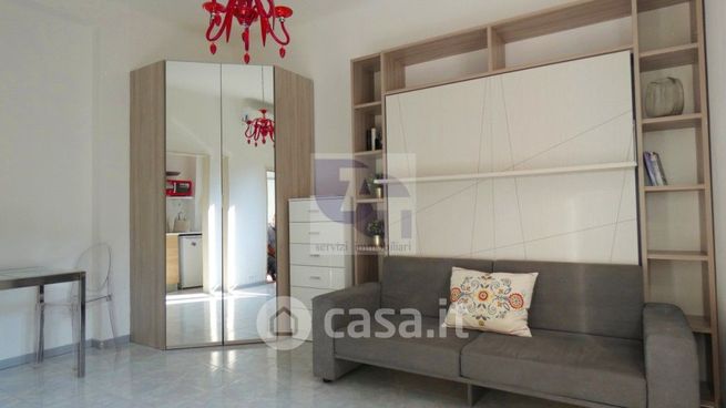 Appartamento in residenziale in Via Abetone 6