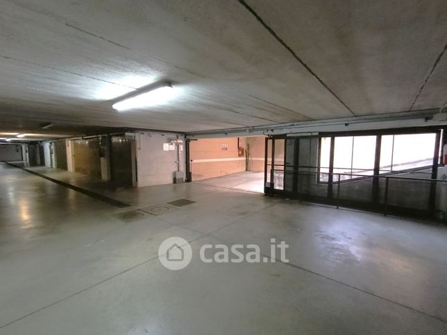 Box/posto auto in residenziale in Via Palmiro Togliatti