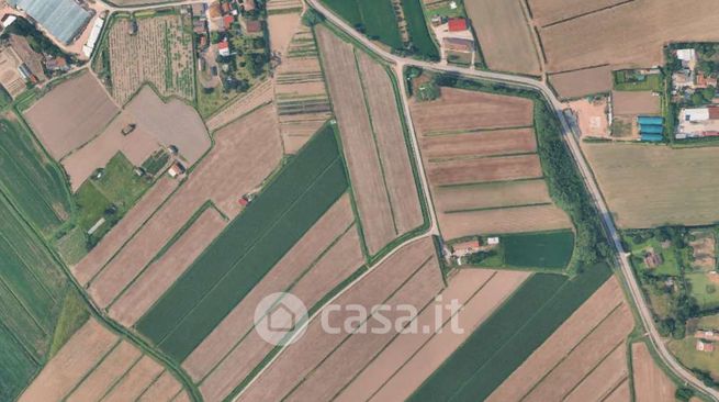 Terreno agricolo in commerciale in Via San Giuseppe
