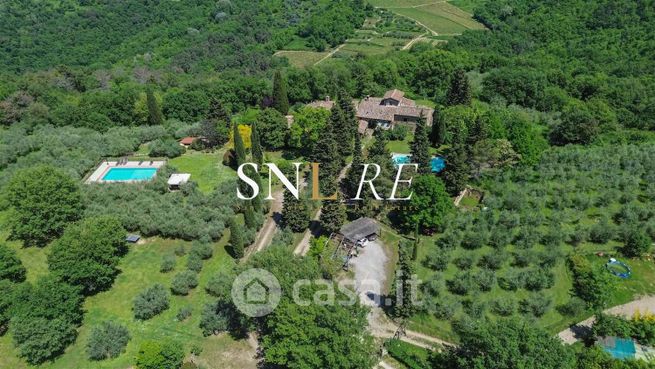 Rustico/casale in residenziale in Via Montagliari