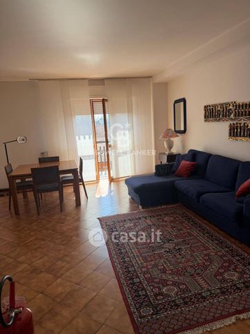 Appartamento in residenziale in Via Cadore