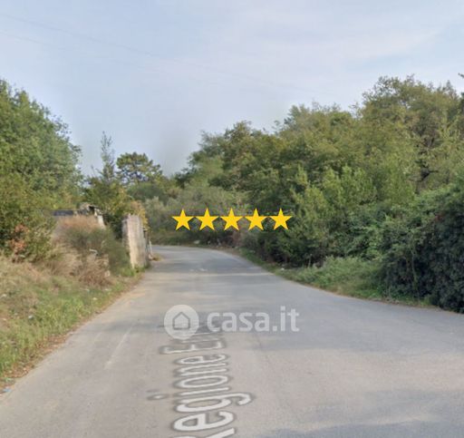 Villa in residenziale in Regione Enesi