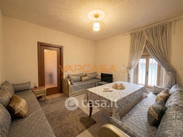 Appartamento in residenziale in Via Cambranti