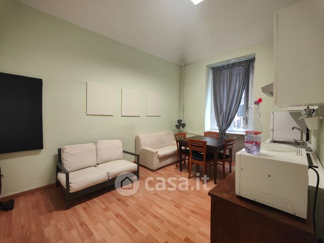 Appartamento in residenziale in Via Giacinto Collegno 28