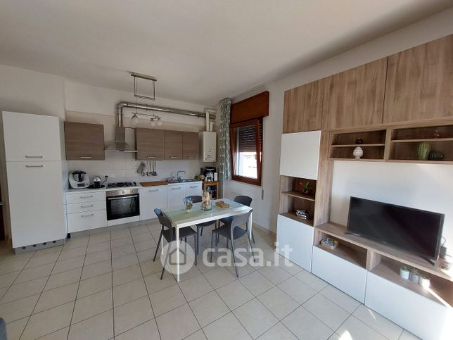 Appartamento in residenziale in Via Prospero Alpino