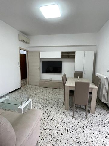 Appartamento in residenziale in Via Guttuari