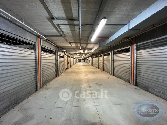 Box/posto auto in residenziale in Via Porrettana 50