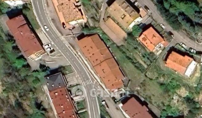 Villetta a schiera in residenziale in Via Giardini Sud