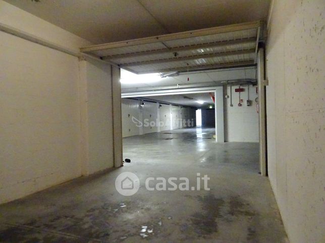 Garage/posto auto in residenziale in 