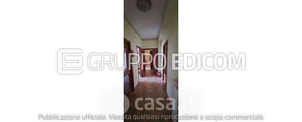 Appartamento in residenziale in Via Domitiana 228