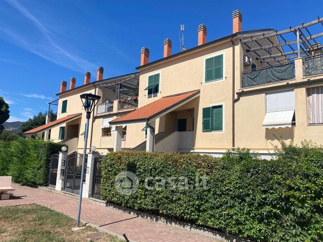 Appartamento in residenziale in Via Alessandro Manzoni 39
