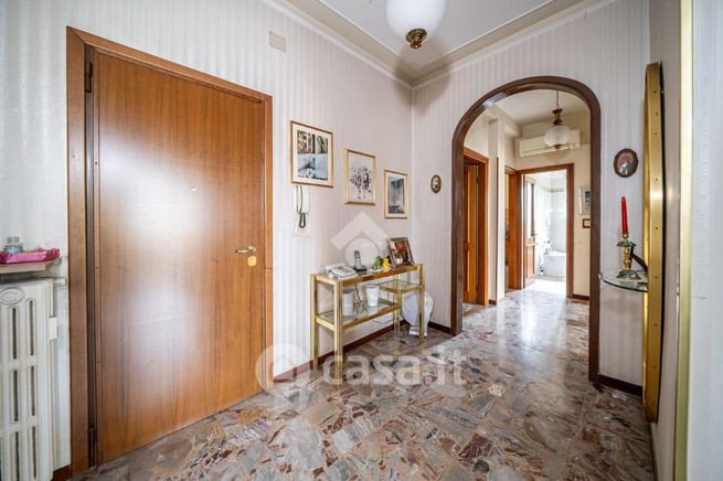 Appartamento in residenziale in Viale Umberto I 32