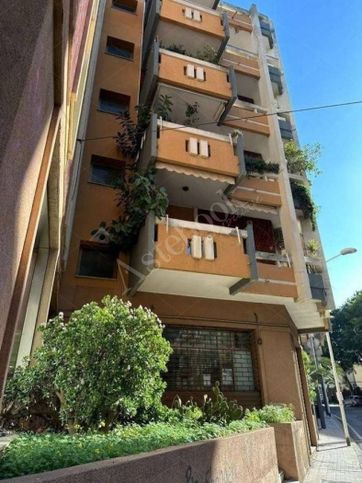 Appartamento in residenziale in Via E. De Magistris