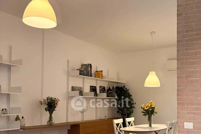 Appartamento in residenziale in Via Ampola 9