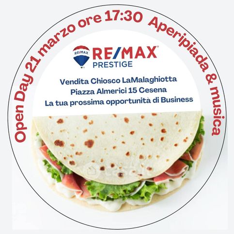 Attivitã /licenza (con o senza mura) in commerciale in Piazza Almerici 15