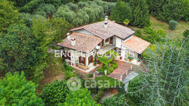 Casa indipendente in residenziale in Via Foresto di Casonetto 3