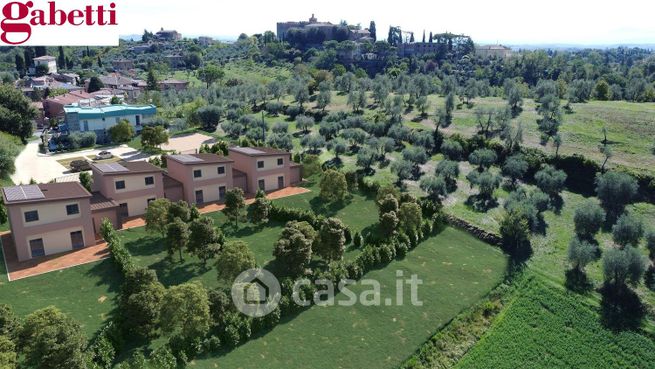 Terreno edificabile in residenziale in Strada degli Agostoli