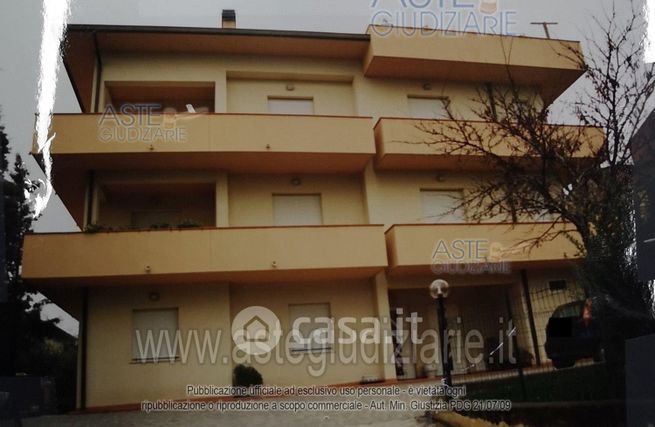 Villetta a schiera in residenziale in Via Flaminia II 91