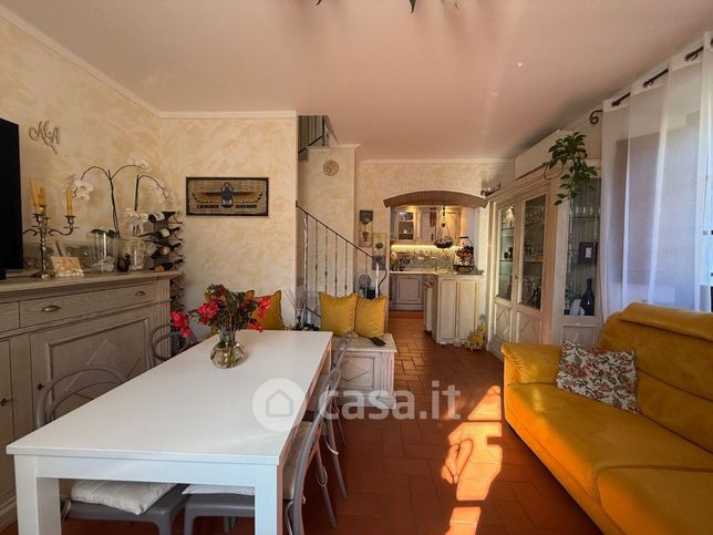 Villetta a schiera in residenziale in Via Tognocchi