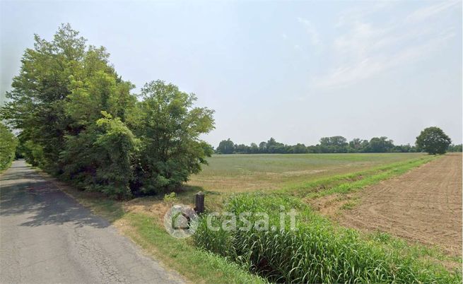 Terreno agricolo in commerciale in Via XI Febbraio