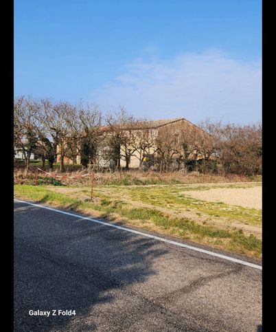 Rustico/casale in residenziale in Strada Provinciale 88