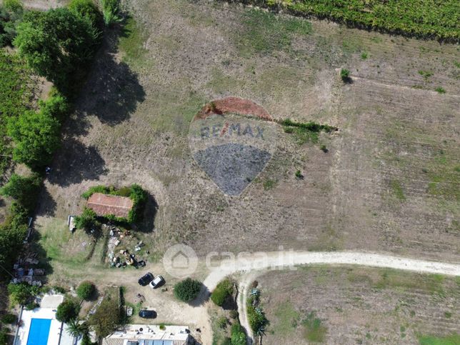 Terreno agricolo in commerciale in Via Santa Giusta