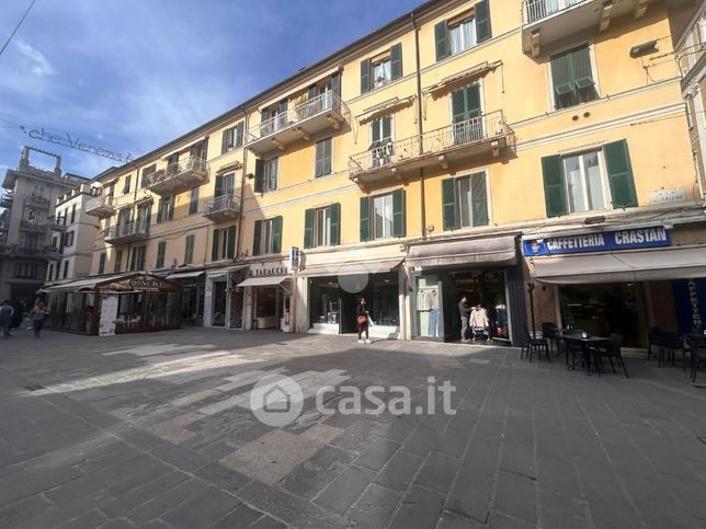 Ufficio in commerciale in Piazza Mentana
