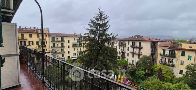 Appartamento in residenziale in Via Dati Goro