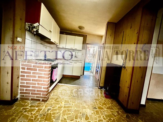 Casa indipendente in residenziale in Via Dessaix