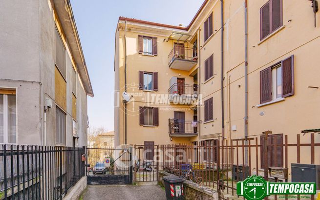 Appartamento in residenziale in Via Francesco Lomonaco