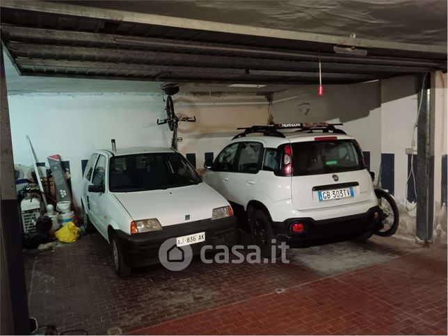 Garage/posto auto in residenziale in 