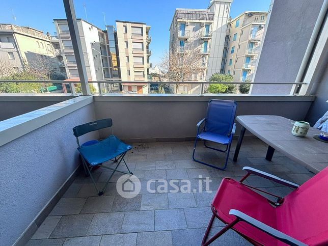 Appartamento in residenziale in Viale Giovanni Pascoli