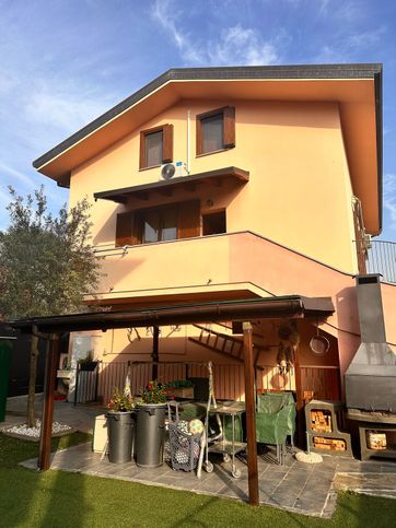 Appartamento in residenziale in Via Badia 3