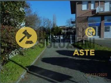 Appartamento in residenziale in Via Azzano San Paolo 31