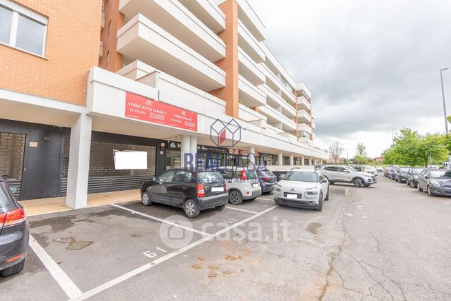 Box/posto auto in residenziale in Via Biagio Petrocelli 257