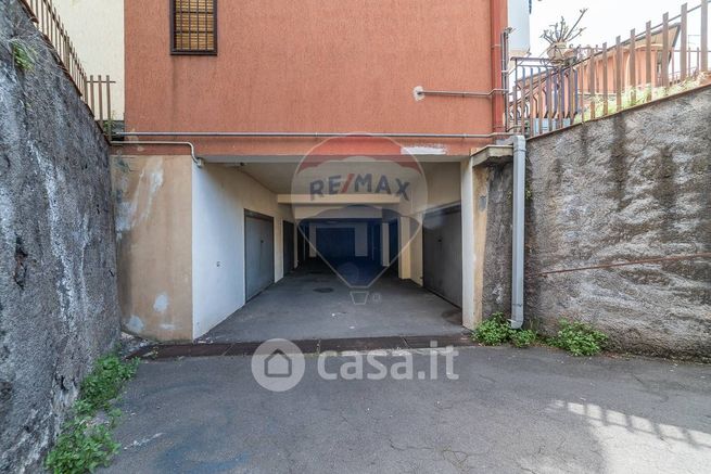 Box/posto auto in residenziale in Via Lepanto 6