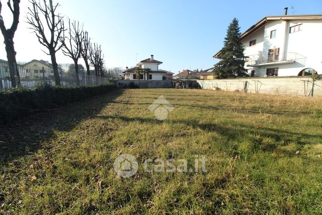 Terreno edificabile in residenziale in Via A. Mantegna